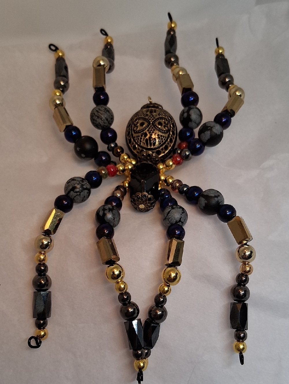 MAGNETIC BEADED SPIDER SUNCATCHER - Picture 2 of 3